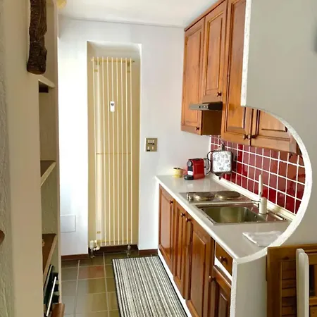 Incantevole In Centro A 펜션 쿠르마예