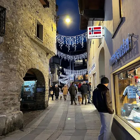 Incantevole In Centro A Ferienhaus Courmayeur