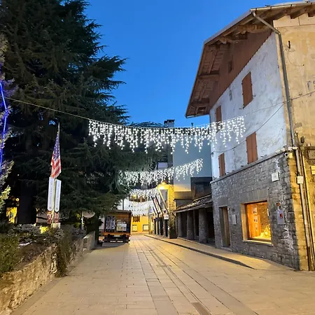 Incantevole In Centro A クールマイユール