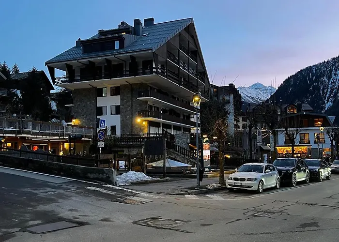 Incantevole In Centro A Nyaraló *